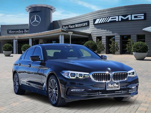 Used 2018 BMW 530i image 2
