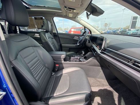 Certified 2025 Kia Sportage SX image 26