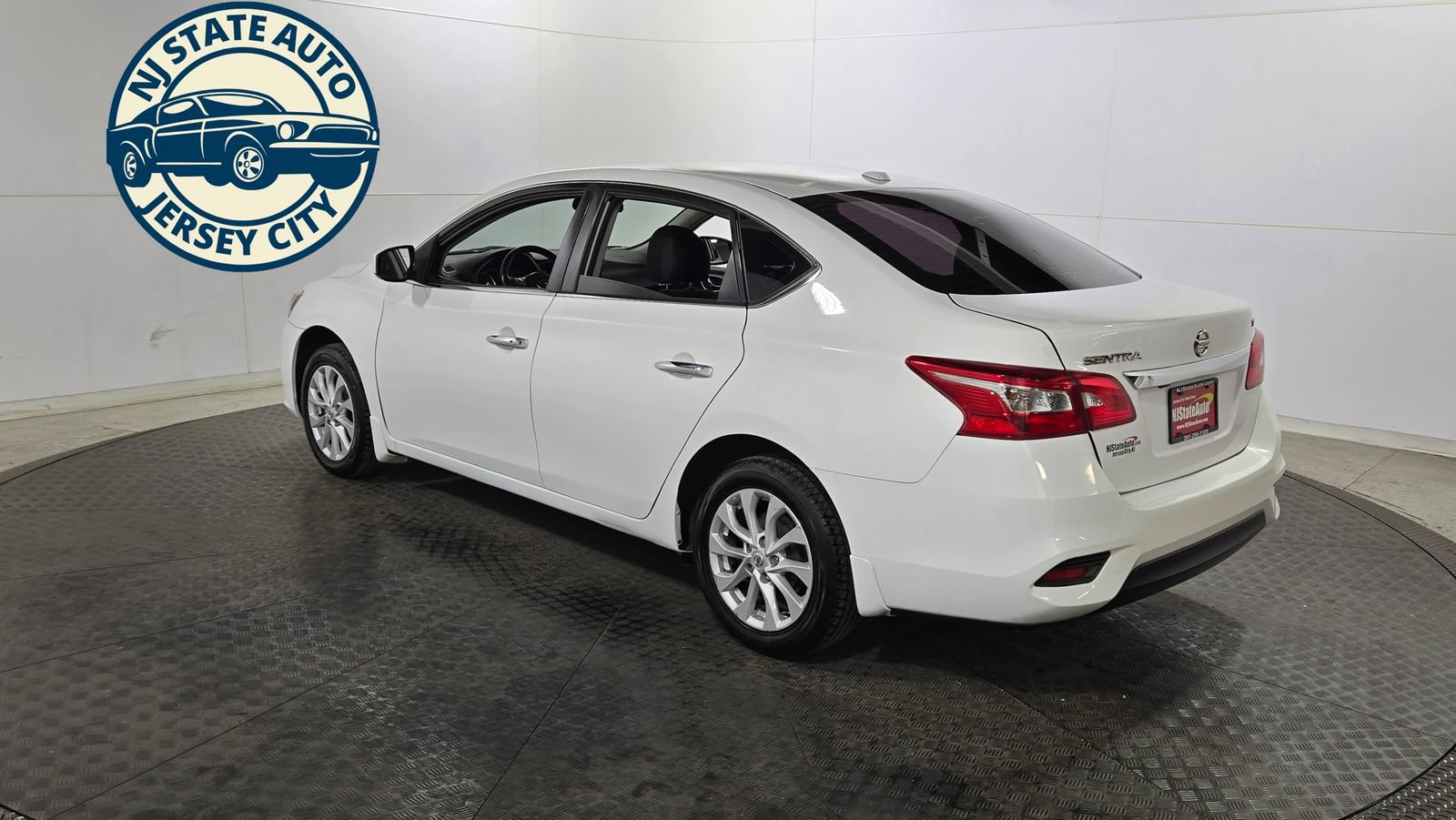 Used 2018 Nissan Sentra SV FWD image 5