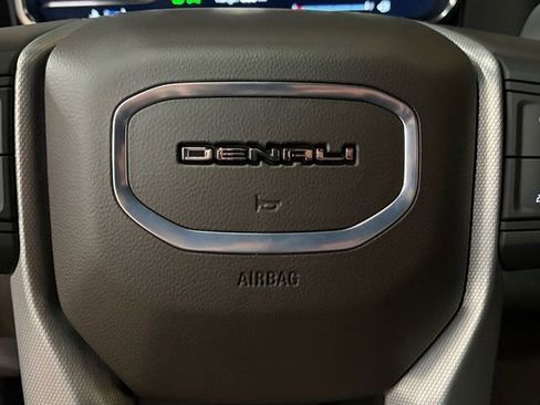 Certified 2025 GMC Sierra 1500 Denali w/ Denali Reserve Package image 8