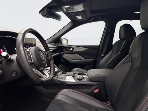 Used 2023 Acura MDX A-Spec image 9