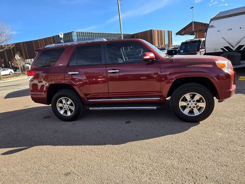Used 2013 Toyota 4Runner SR5 image 12
