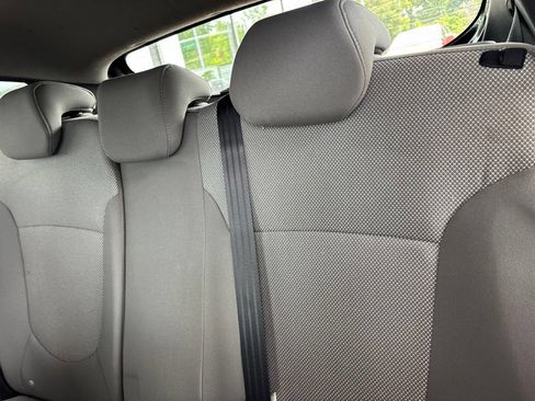 Used 2014 Hyundai Accent GS FWD image 12