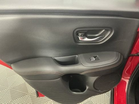 Certified 2024 Honda HR-V Sport image 9
