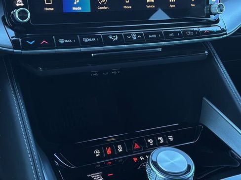 New 2026 Jeep Grand Wagoneer 4WD image 33