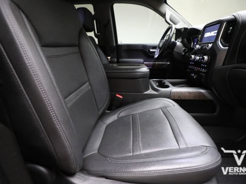 Used 2021 GMC Sierra 1500 Denali w/ Denali Ultimate Package AWD/4WD image 11