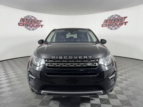 Used 2018 Land Rover Discovery Sport SE AWD/4WD image 2