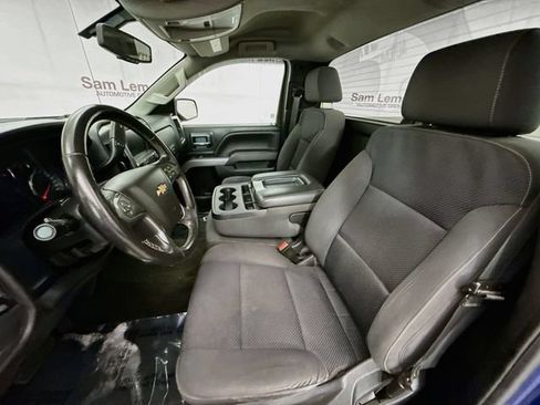 Used 2018 Chevrolet Silverado 1500 LT w/ LT Convenience Package AWD/4WD image 19