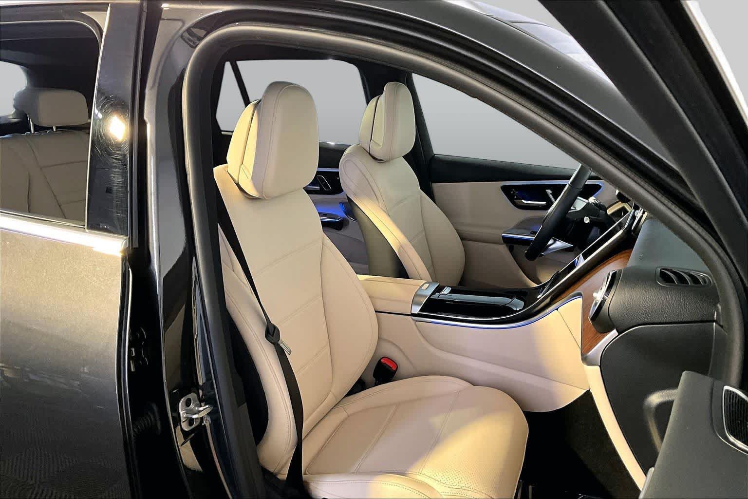 Certified 2026 Mercedes-Benz GLC 300 4MATIC image 8