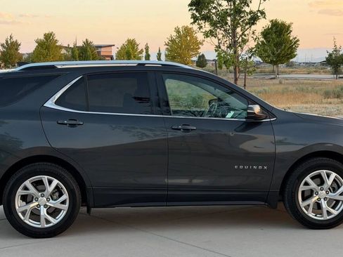 Used 2018 Chevrolet Equinox LT FWD image 5