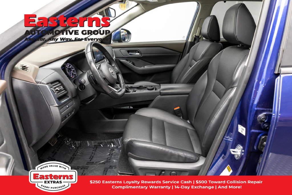 Used 2023 Nissan Rogue SV w/ SV Premium B Package AWD/4WD image 15
