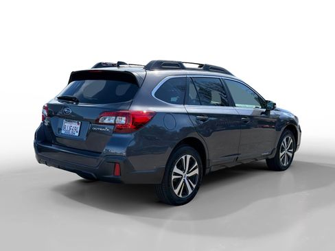 Used 2019 Subaru Outback 2.5i Limited image 5