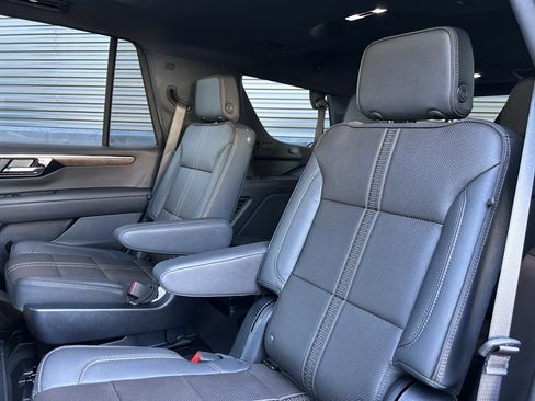 Used 2025 Chevrolet Tahoe High Country w/ Sun And Tow Package image 22