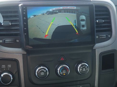 Used 2014 RAM 2500 Tradesman w/ Chrome Appearance Group image 8