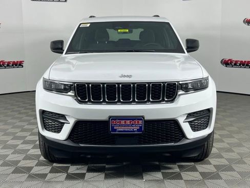 New 2025 Jeep Grand Cherokee Laredo X w/ Luxury Tech Group I image 4