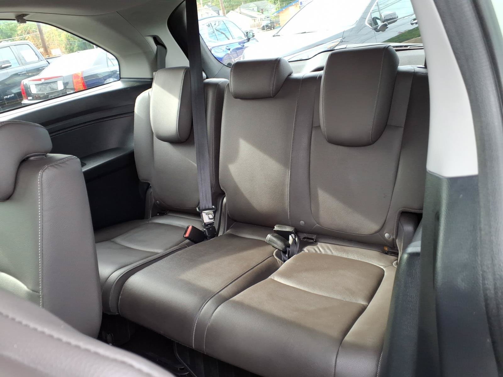 Certified 2024 Honda Odyssey EX-L image 14