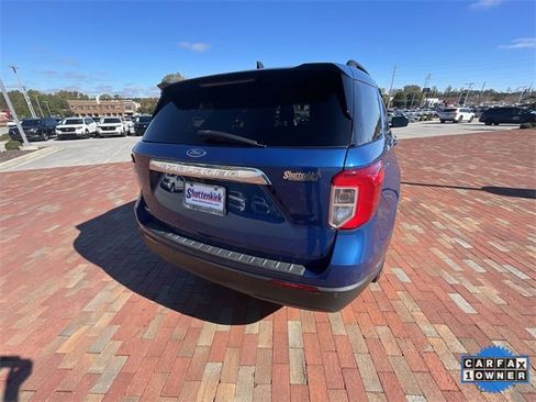 Used 2022 Ford Explorer XLT image 34