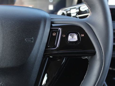 Certified 2023 Lincoln Corsair AWD w/ Equipment Group 101A image 17