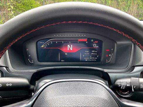 Used 2025 Honda Civic Type R image 31