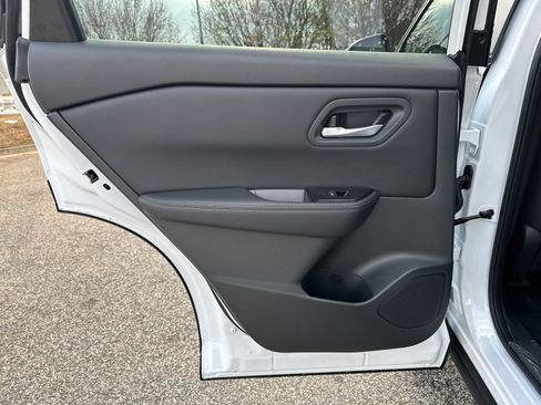 New 2026 Nissan Rogue SV w/ Cold Weather Package image 22