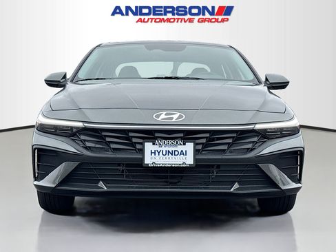 New 2026 Hyundai Elantra Blue image 13