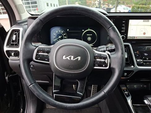 Certified 2023 Kia Sorento SX Prestige image 22