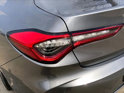 Used 2025 Acura TLX w/ Technology Package image 28