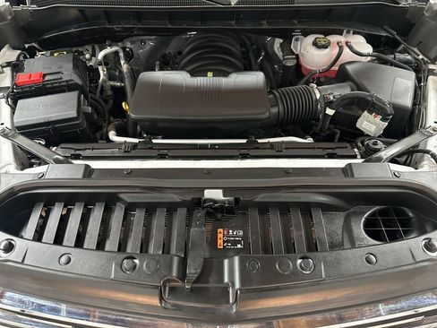 Used 2025 Chevrolet Silverado 1500 W/T w/ WT Value Package image 32