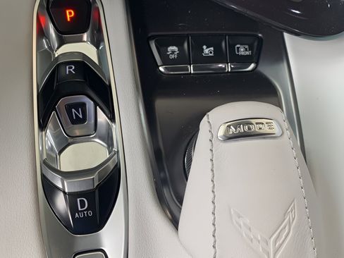 Used 2023 Chevrolet Corvette Stingray Preferred Cpe w/ Z51 Performance Package image 18