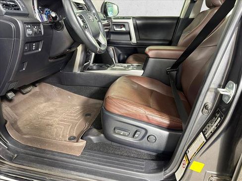 Used 2016 Toyota 4Runner Limited RWD image 11