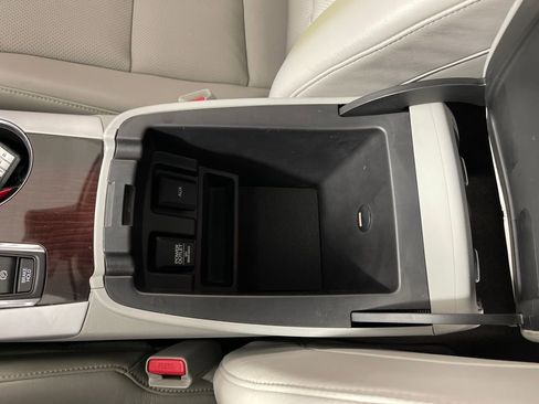 Used 2015 Acura TLX Tech image 25