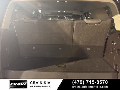 Used 2016 GMC Yukon Denali image 12