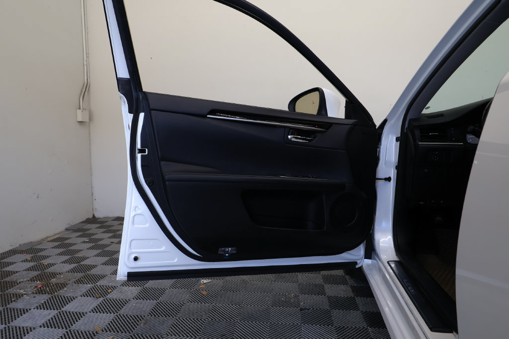 Used 2017 Lexus ES 350 w/ Accessory Package 2 FWD image 14