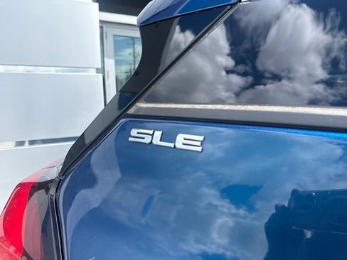 Certified 2020 GMC Terrain SLE w/ Driver Convenience Package AWD/4WD image 11
