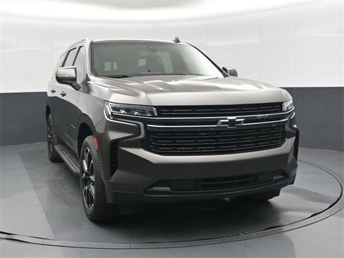 Used 2021 Chevrolet Tahoe RST w/ Rear Media and Nav Package image 10