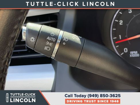 Used 2019 GMC Acadia SLT w/ Black Edition FWD image 31
