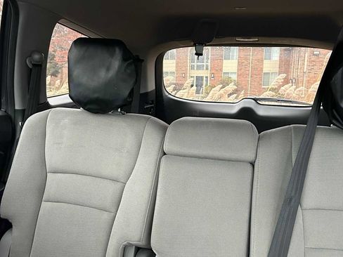 Used 2016 Honda Pilot LX image 23
