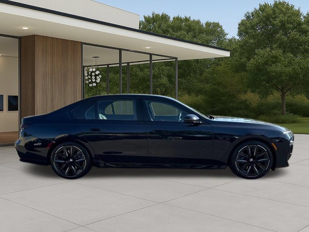 Used 2026 BMW 740i RWD image 7