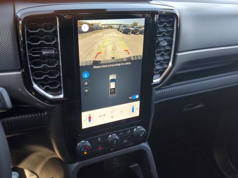 New 2025 Ford Ranger XLT w/ Trailer Tow Package image 17