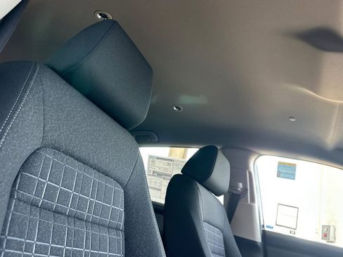 New 2026 Honda HR-V LX image 18