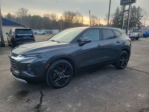 Used 2019 Chevrolet Blazer LT image 3
