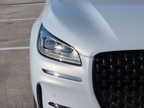 New 2026 Lincoln Corsair Grand Touring AWD/4WD image 10