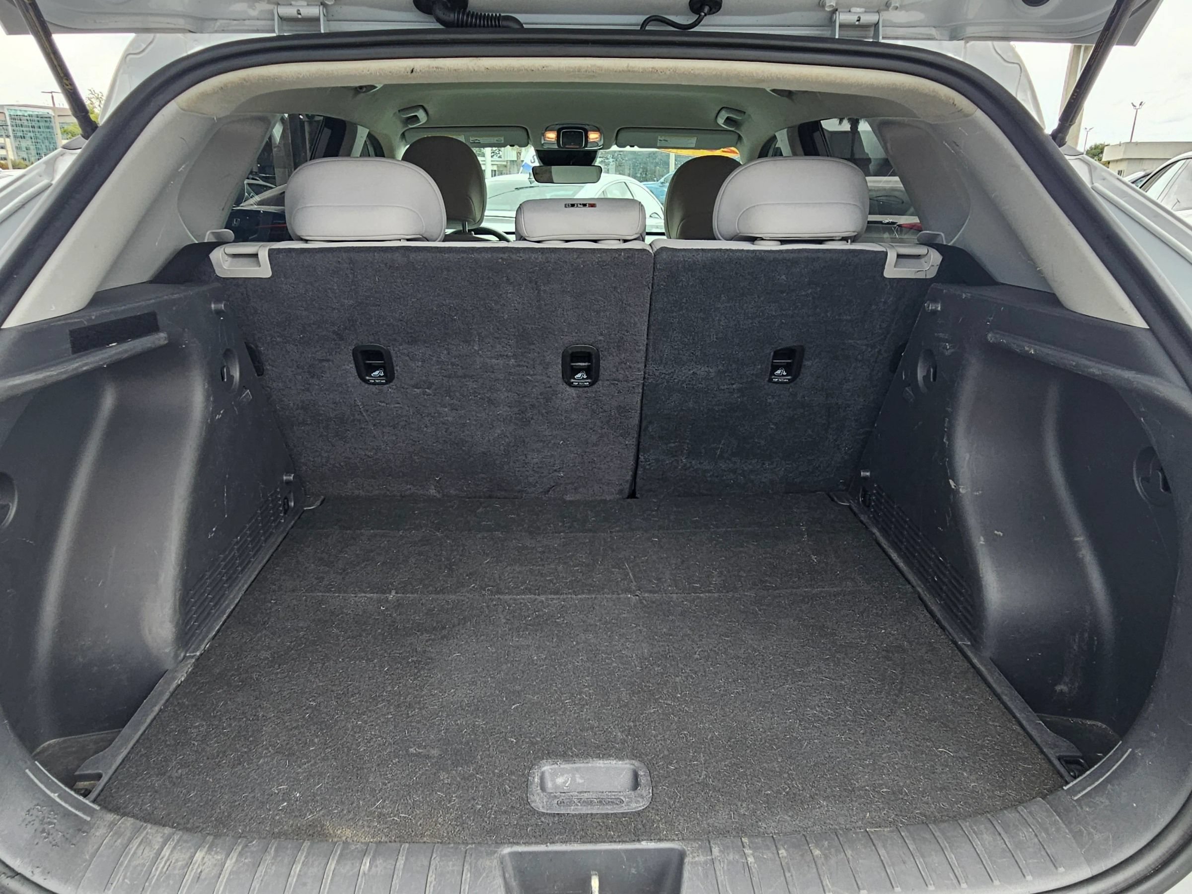 Used 2024 Hyundai Kona SE FWD image 10