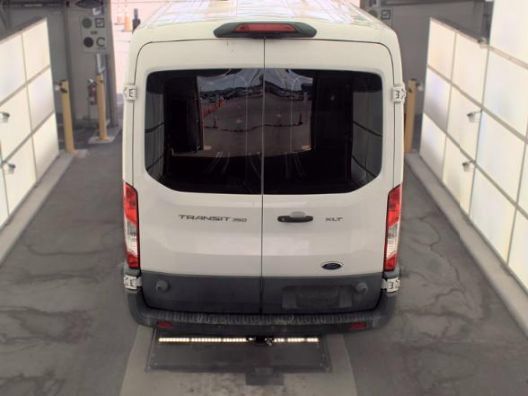 Used 2018 Ford Transit 350 XLT RWD image 5