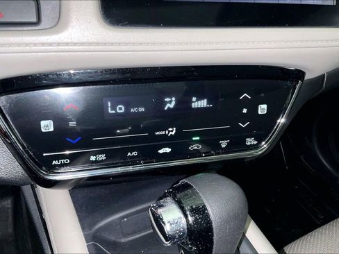 Used 2016 Honda HR-V EX image 33