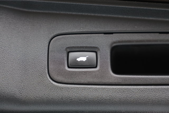 Used 2015 Honda CR-V Touring image 11