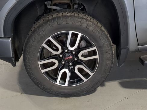 Used 2020 GMC Sierra 1500 AT4 w/ AT4 Premium Package AWD/4WD image 17