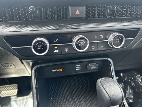 Certified 2025 Honda CR-V LX image 18