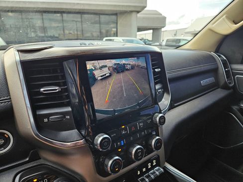 Used 2019 RAM 1500 Laramie image 17