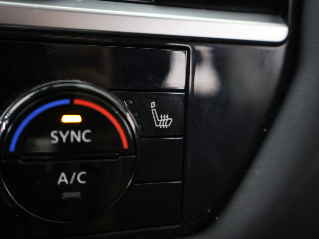 Used 2024 Nissan Pathfinder SL AWD/4WD image 55